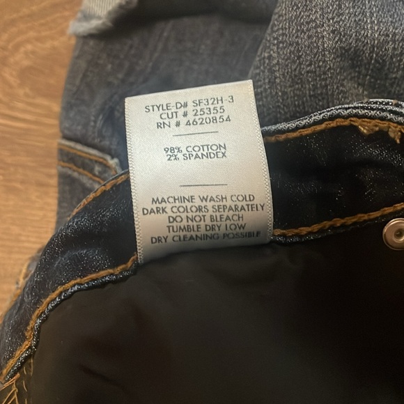 Women’s Just Black Dark Wash Distressed Denim Shorts, Size 25 - Picture 6 of 6